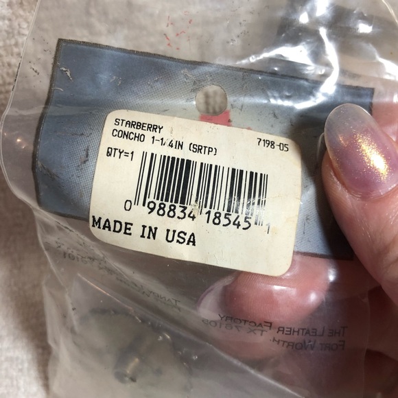 Tandy Leather Starberry conchos 1.25 inch - set of 3 retired design - Picture 5 of 5